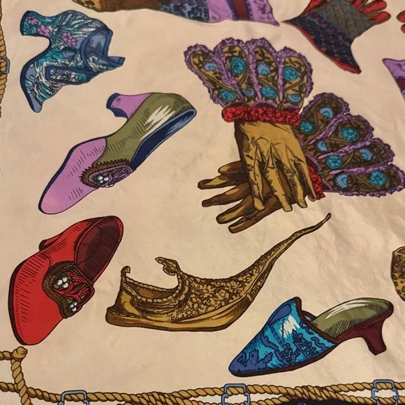 Unique Shoe Print Vintage Silk Scarf